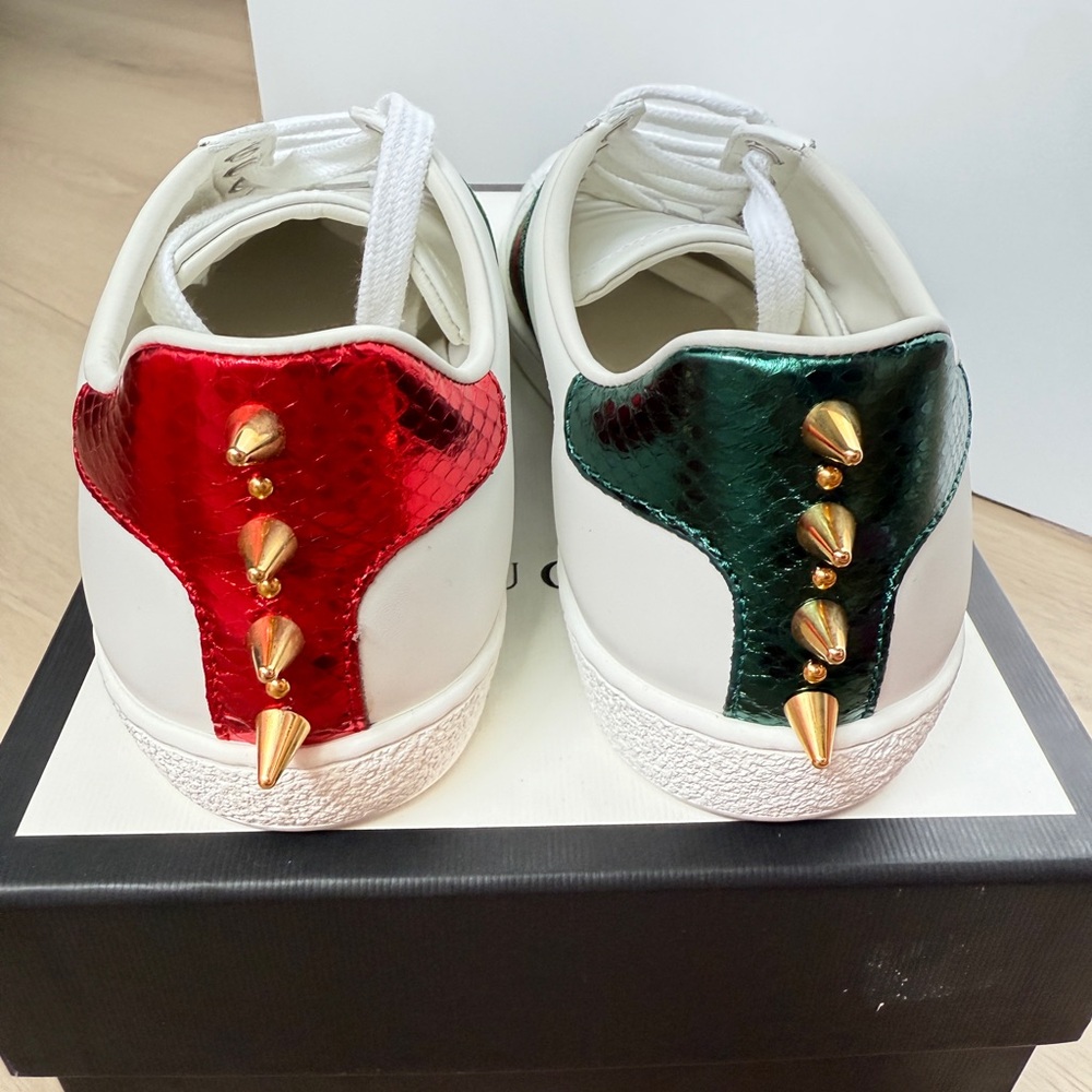 BRAND NEW Gucci Women's White Sneakers with Pearl & Studded Embellishments - Picture 4 of 9